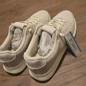TOMS Cream Knit Sneakers